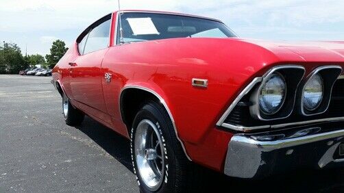 1969 Red Chevrolet Chevelle --