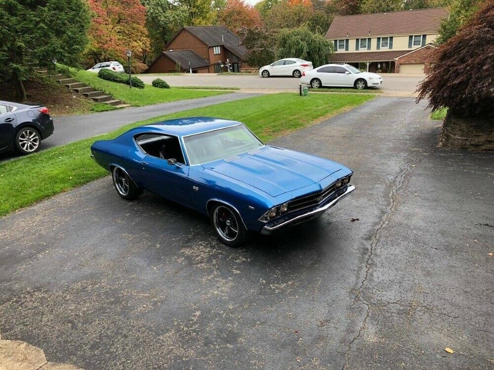 1969 Blue Chevrolet Chevelle Coupe