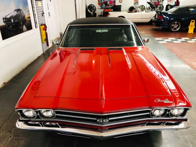 1969 Red Chevrolet Chevelle 2 Door