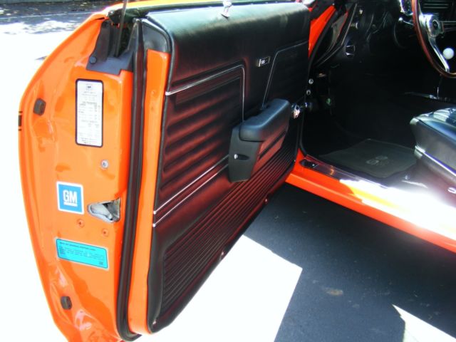 1969 Monaco Orange Chevrolet Chevelle Hard top Coupe