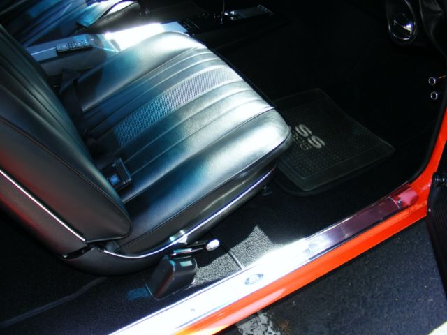 1969 Monaco Orange Chevrolet Chevelle Hard top Coupe