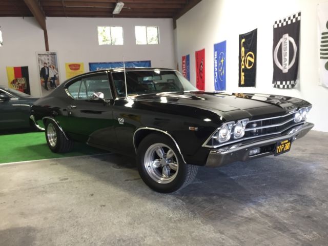 1969 Black Chevrolet Chevelle Coupe