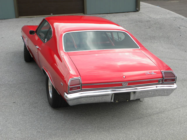 1969 Red Chevrolet Chevelle Coupe