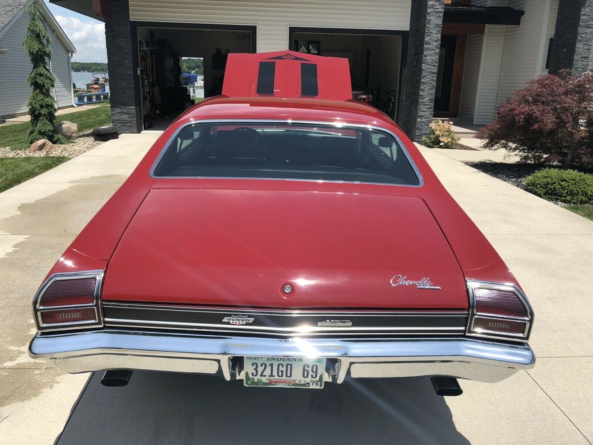 1969 Red Chevrolet Chevelle SS