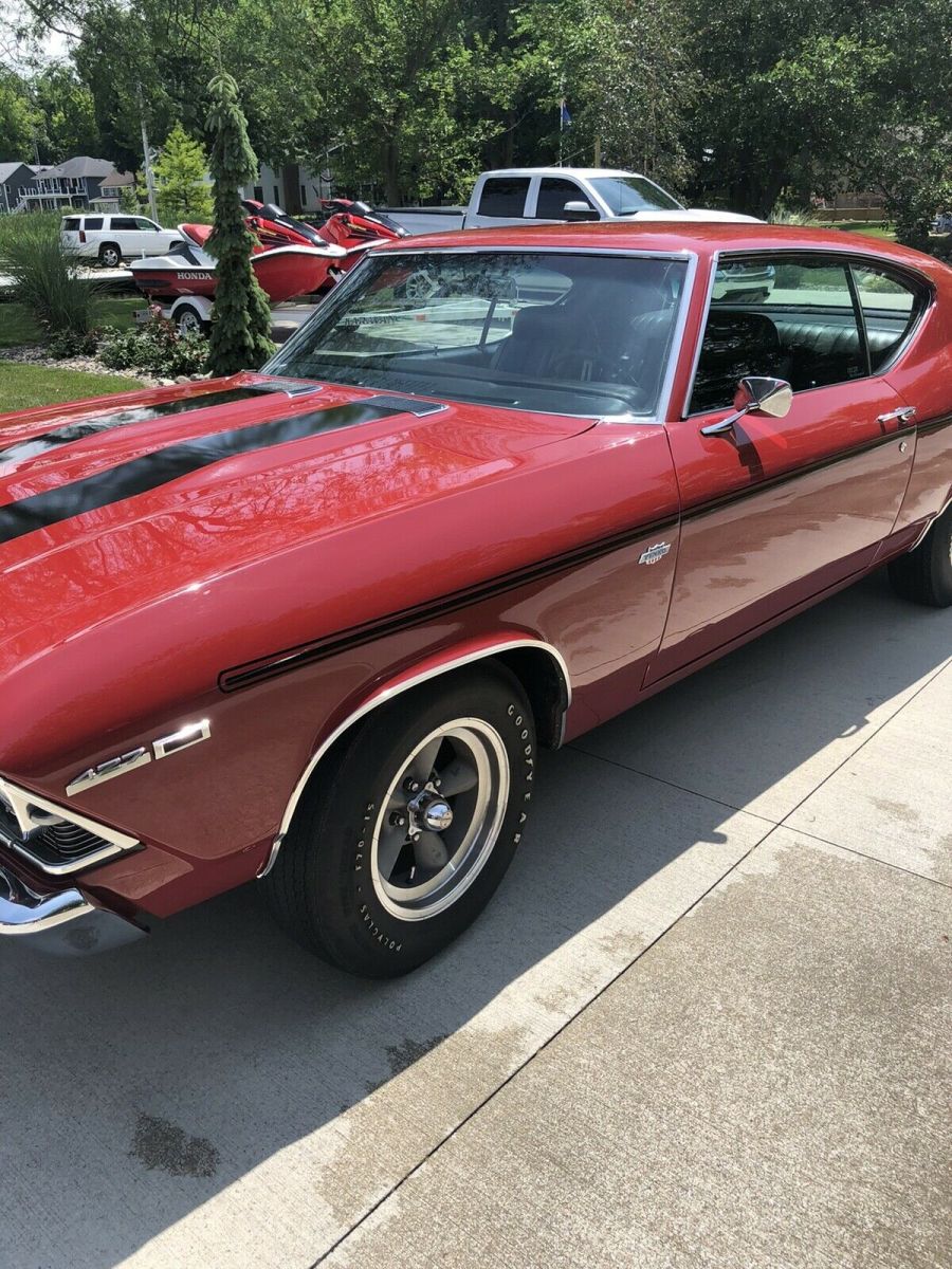 1969 Red Chevrolet Chevelle SS