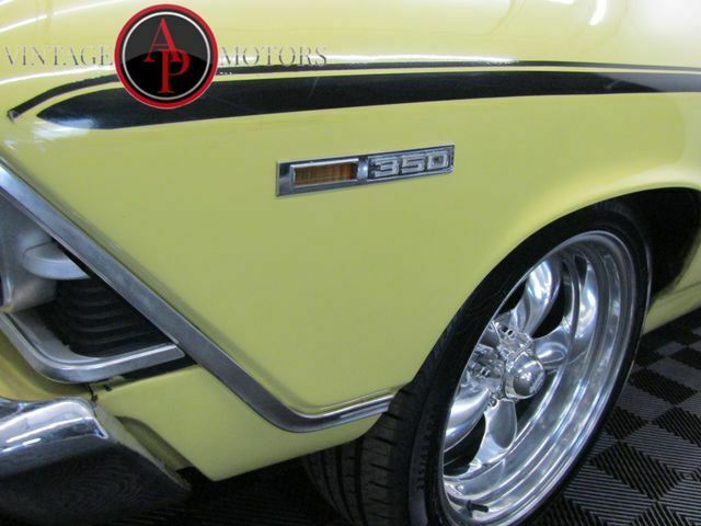 1969 Yellow Chevrolet Chevelle --