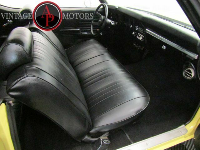 1969 Yellow Chevrolet Chevelle --