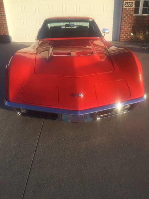 1969 Orange Chevrolet Corvette Coupe
