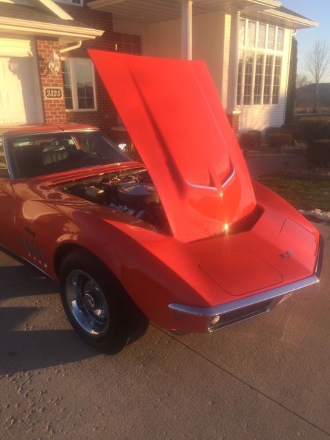 1969 Orange Chevrolet Corvette Coupe