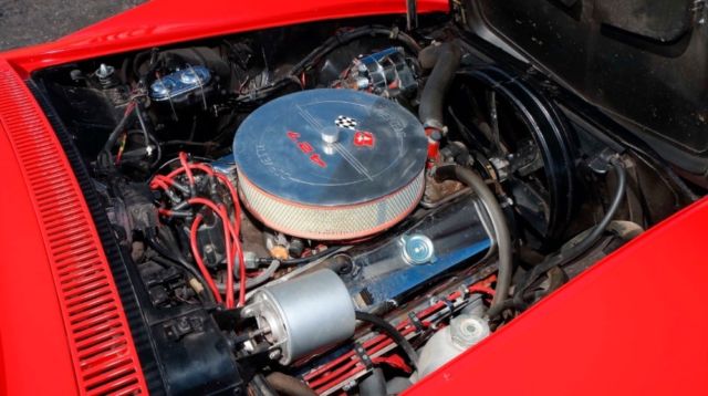 1969 Yellow Chevrolet Corvette Coupe