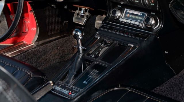 1969 Yellow Chevrolet Corvette Coupe