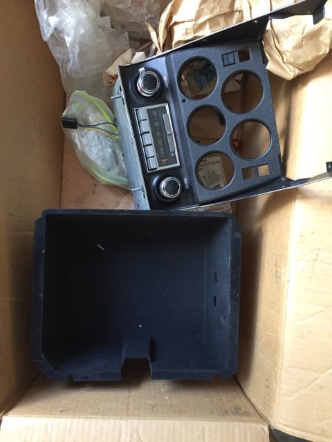 1969 White Chevrolet Corvette Coupe