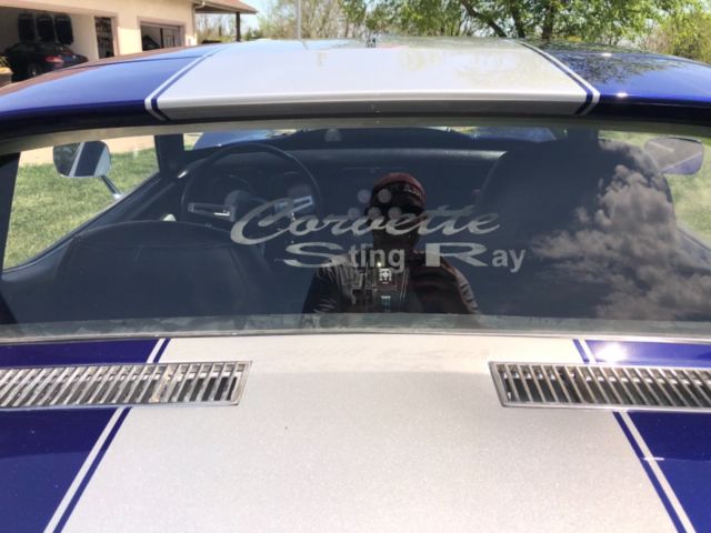 1969 Blue Chevrolet Corvette Coupe