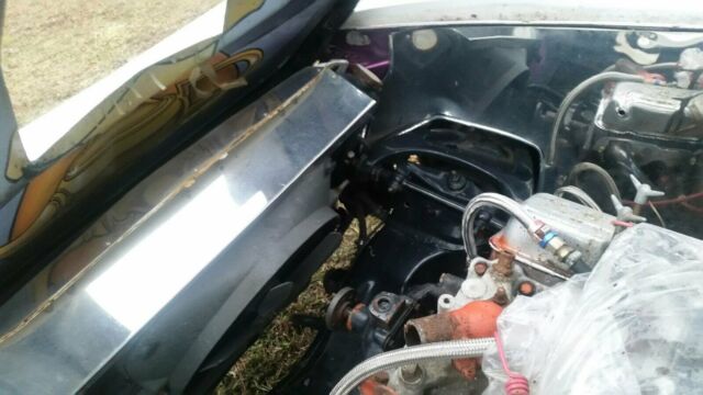 1969 White Chevrolet Corvette