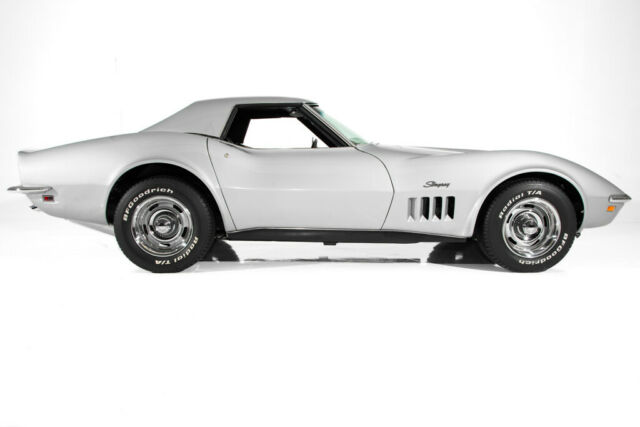 1969 Silver Chevrolet Corvette Convertible