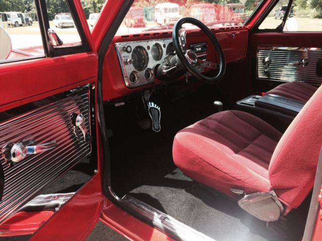 1969 Red Chevrolet C-10