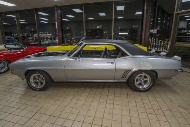 1969 Black Chevrolet Z-28 Camaro --