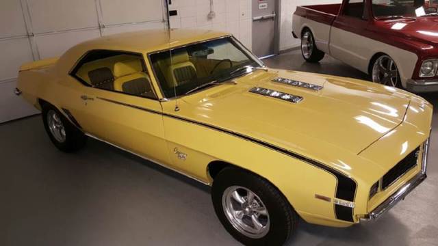 1969 Yellow Chevrolet Camaro Coupe