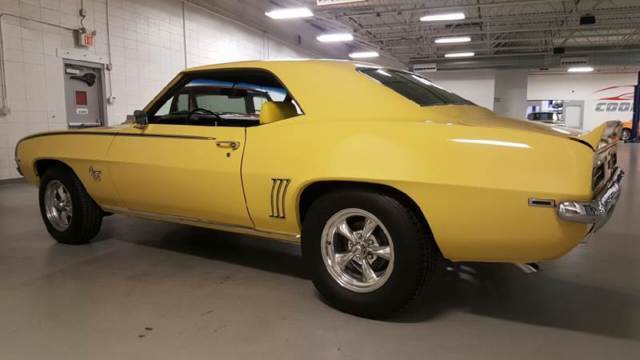1969 Yellow Chevrolet Camaro Coupe