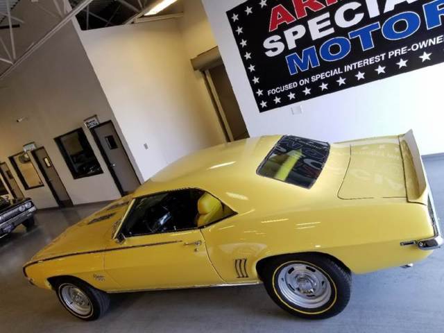 1969 Yellow Chevrolet Camaro Coupe