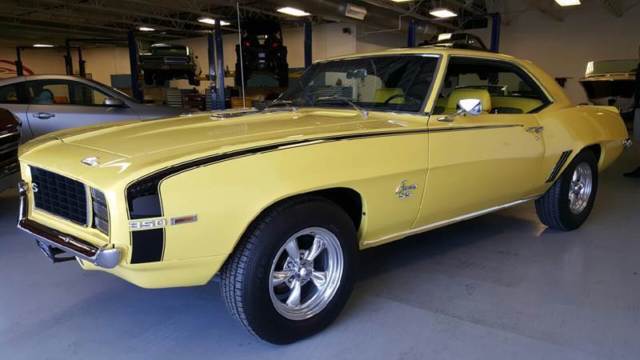 1969 Yellow Chevrolet Camaro Coupe