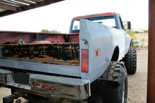 1969 Chevrolet C/K Pickup 2500