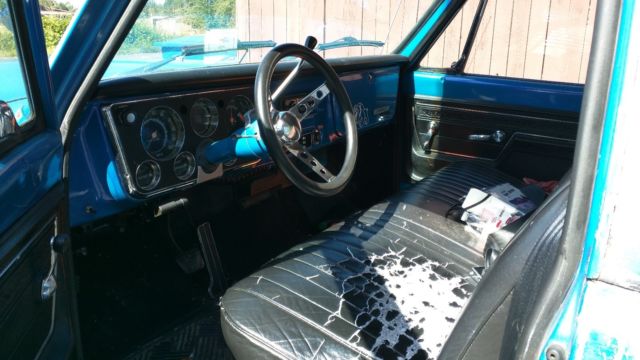 1969 Blue Chevrolet C-10 Crew Cab Pickup