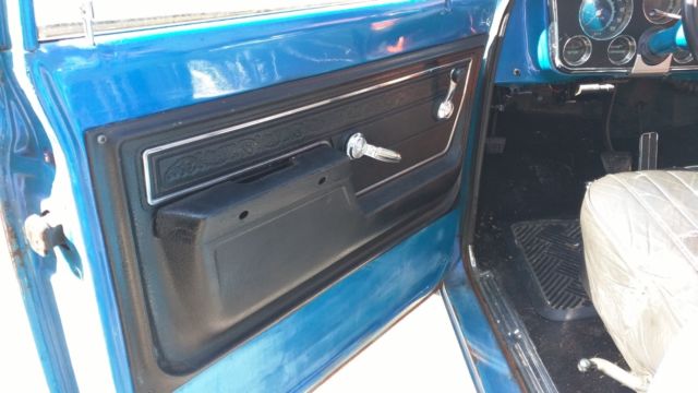 1969 Blue Chevrolet C-10 Crew Cab Pickup