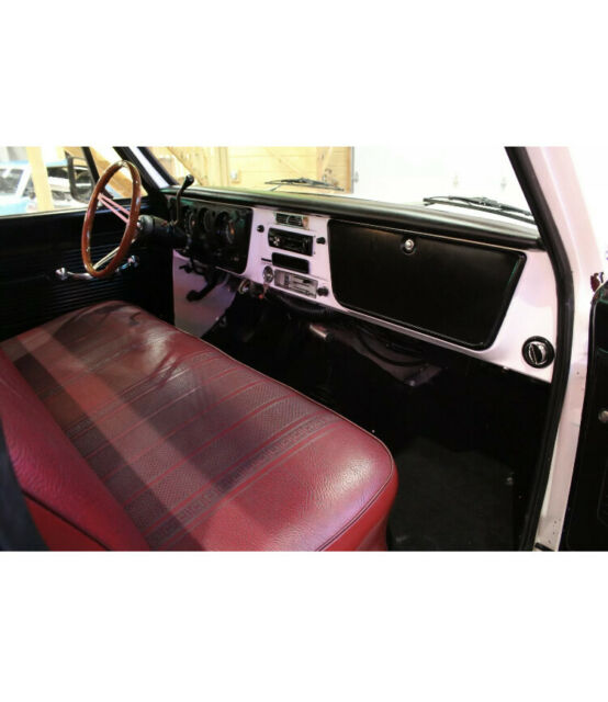 1969 White Chevrolet C-10 Standard Cab Pickup