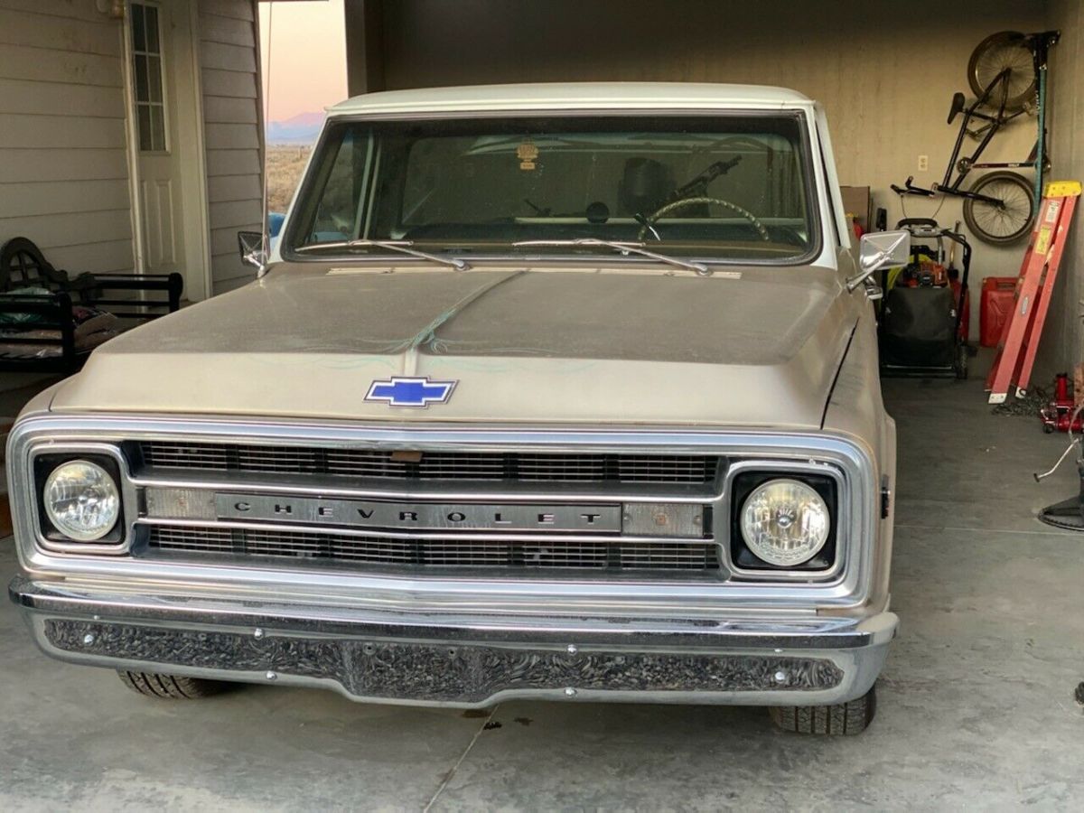 1969 Tan Chevrolet C-10 Standard Cab Pickup