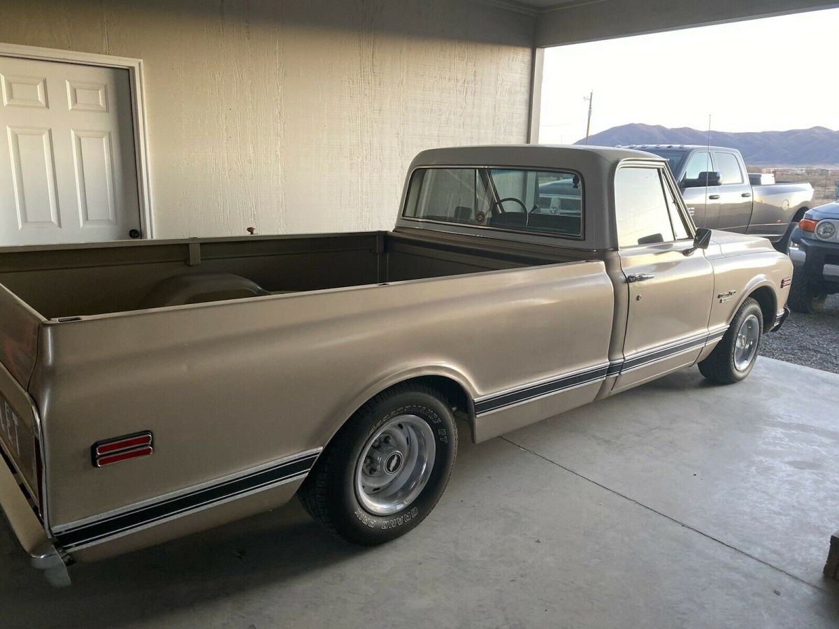 1969 Tan Chevrolet C-10 Standard Cab Pickup