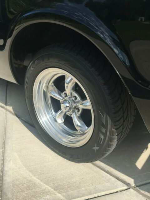 1969 Green Chevrolet C-10 Standard Cab Pickup