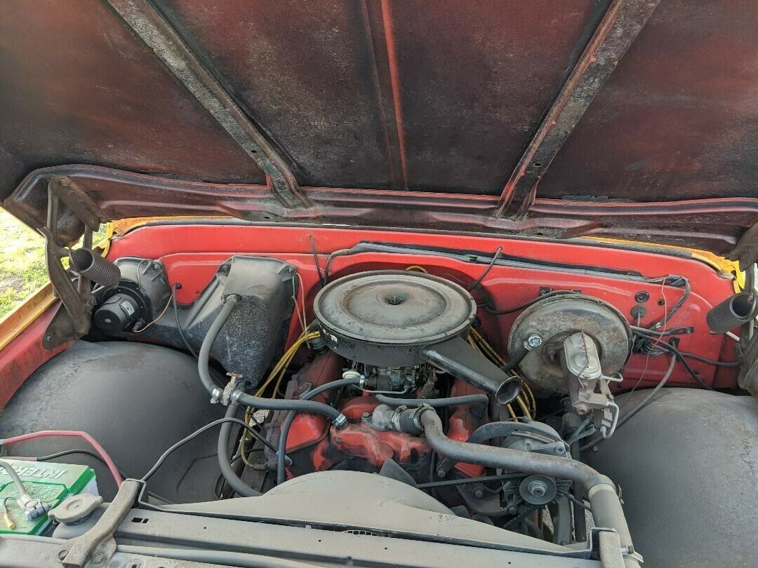 1969 Yellow Chevrolet C-10 Standard Cab Pickup