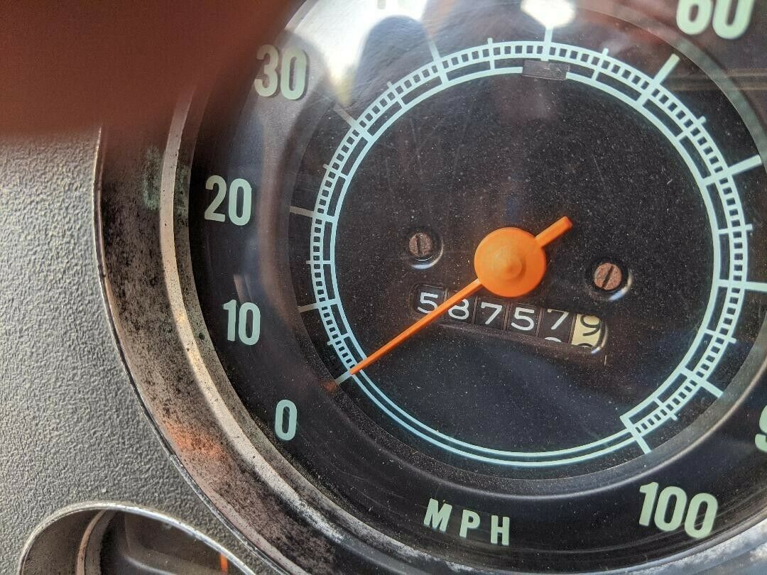 1969 Yellow Chevrolet C-10 Standard Cab Pickup