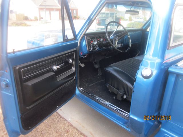 1969 Blue Chevrolet C-10 Standard Cab Pickup