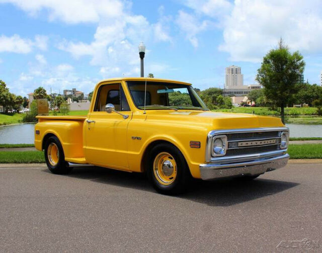1969 Yellow Chevrolet C-10