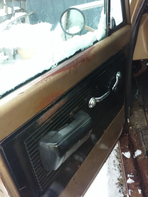 1969 Gold Chevrolet C-10 Short Bed Step Side