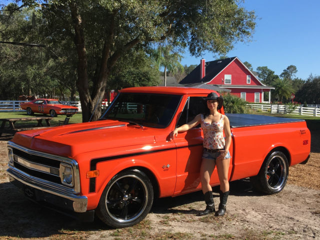 1969 Orange Chevrolet C-10 Short Bed 