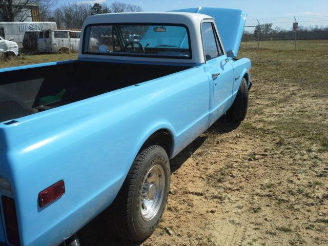 1969 Blue Chevrolet C-10 Standard Cab Pickup