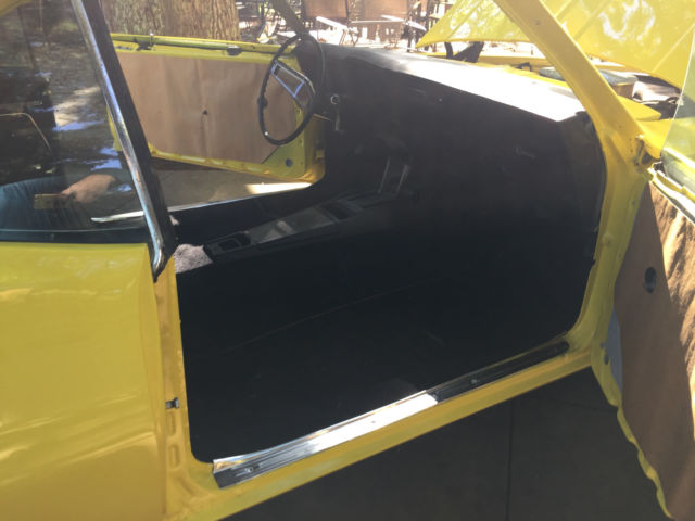 1969 76 Corvette Yellow Chevrolet Camaro Coupe