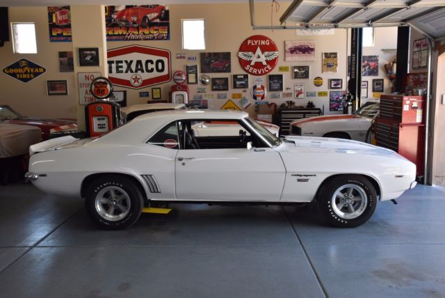1969 White Chevrolet Camaro 2Dr Sport Coupe RS