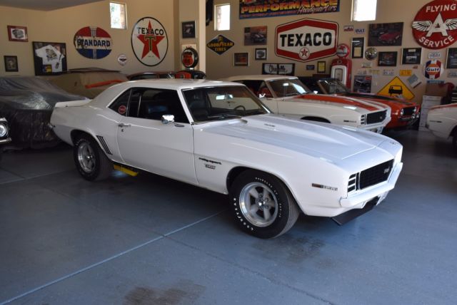 1969 White Chevrolet Camaro 2Dr Sport Coupe RS