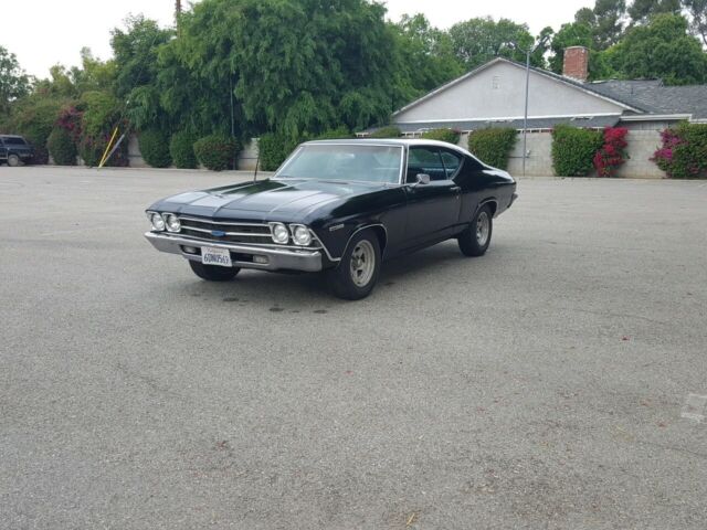 1969 black Chevrolet Chevelle Coupe