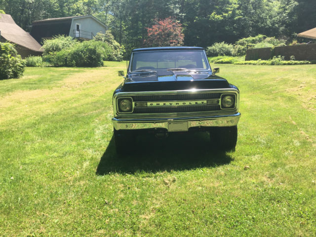 1969 Black Chevrolet C-10 Pickup