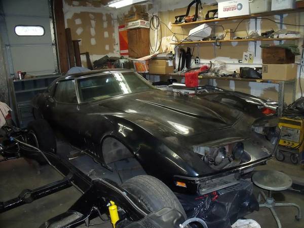 1969 Blue Chevrolet Corvette Coupe