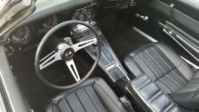 1969 Blue Chevrolet Corvette Coupe