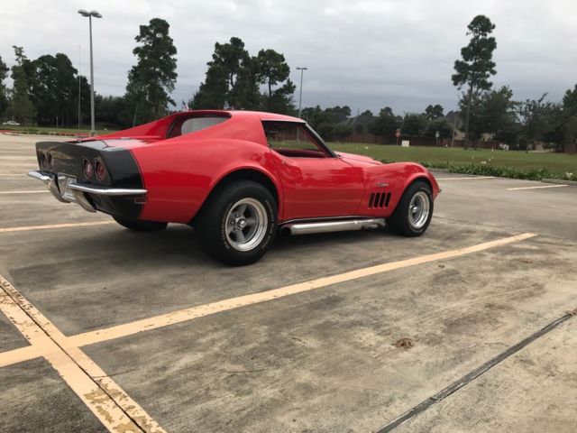 1969 Red Chevrolet Corvette Coupe