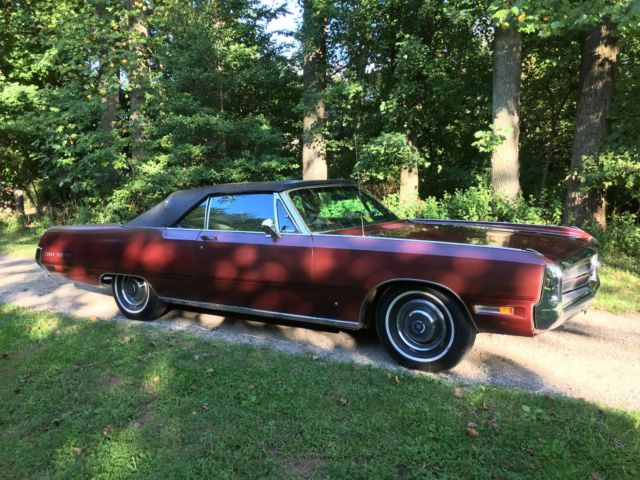 1969 Burgundy Chrysler 300 Series Convertible