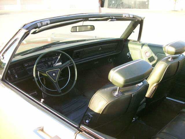 1969 Gold Chrysler 300 Series Convertible