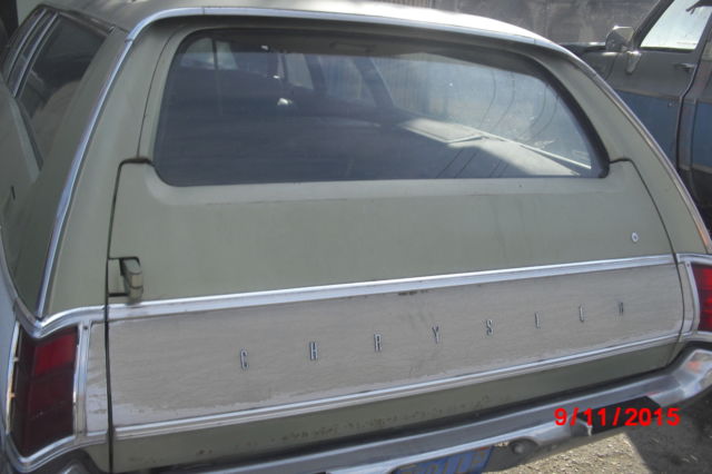 1969 green Chrysler Town & Country